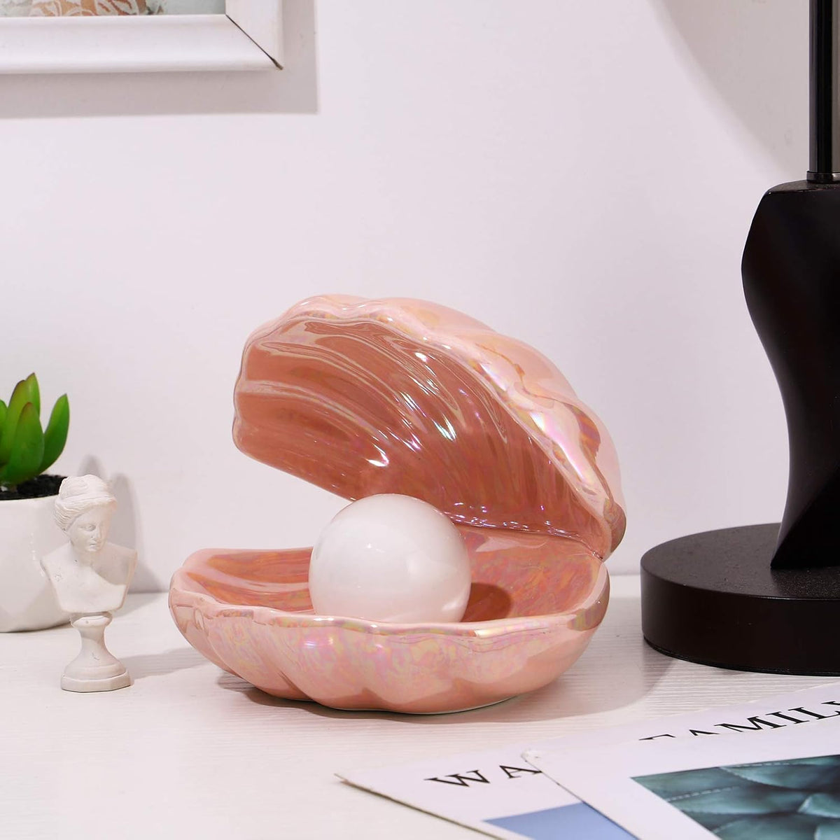 Shell Pearl Light, LED Ceramic Pearl in Shell Night Light Desktop Portable Ocean-Inspired Seashell Lamp for Bedroom Home Decor, Pink