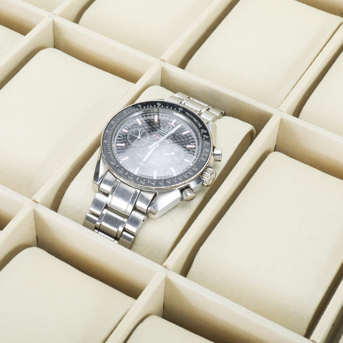 18 Slots Watch Boxes,Watch Display Case for Men Women